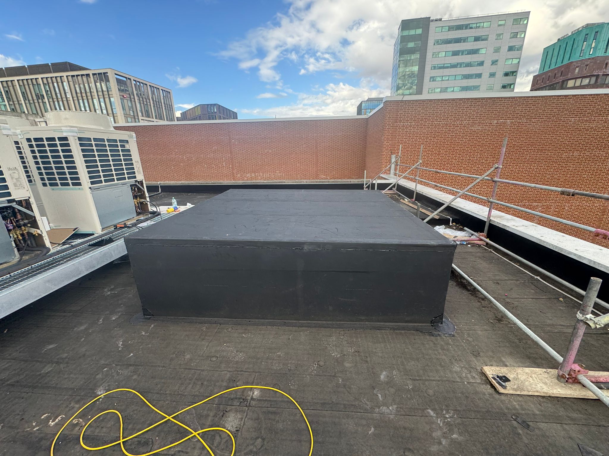 Commercial flat roofing